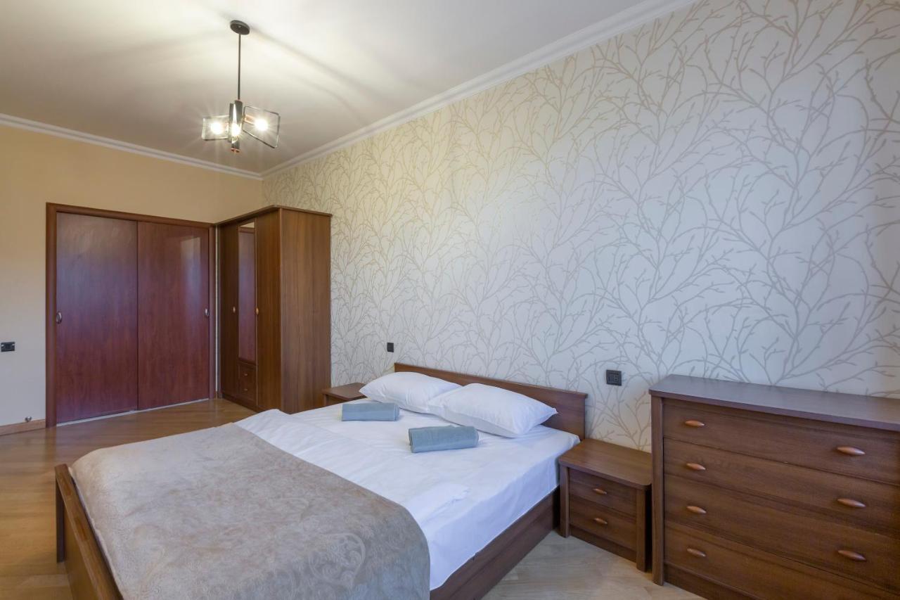 Umba Apartment N4 - Balcony And Mount Ararat View Jerevan Eksteriør bilde